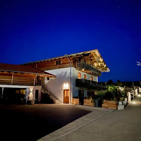 Appartement Bavarian Pre-alps -wiesenglueck- *